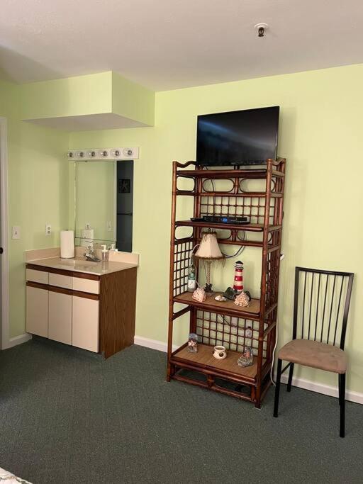 Lovely 2-Bedroom Condo With Pool Myrtle Beach Exterior photo